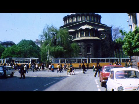 Βίντεο: Μνημείο στον Τσάρο Απελευθερωτή περιγραφή και φωτογραφίες - Βουλγαρία: Σόφια