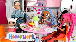 OMG FAMILY LIFE AND CLEANING ROUTINE / OMG DOLLS FAMILY SCHOOL ROUTINE