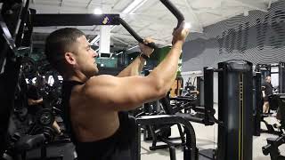 High Pull Down Plate Loaded  - Supinated Grip - Hammer Strength