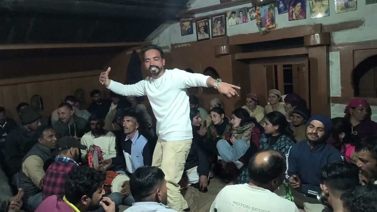 महफिल स्टार प्रदीप शर्मा की धमाकेदार प्रस्तुति||सिरमौरी नाटी ऑन टॉप ❤️||