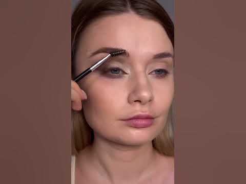 Весь макияж одной палеткой для бровей - YouTube