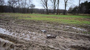 Deckmans RC- Mudding Video with Axial SCX10
