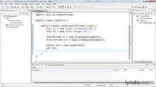 11. Working with Files - 01  Managing files with the core class library