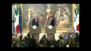 Berlusconi Scherza Sul Quadro Del Parnaso E Il Bunga Bunga Del 1811