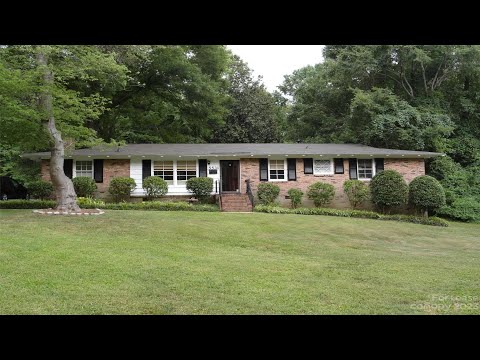 5531 Farmbrook Drive, Charlotte, NC home video tour