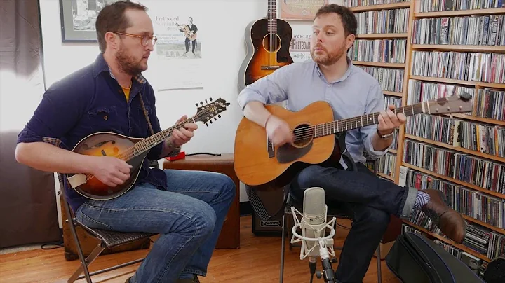 Grant Gordy & Joe K. Walsh - "Roly Poly" | Fretboa...