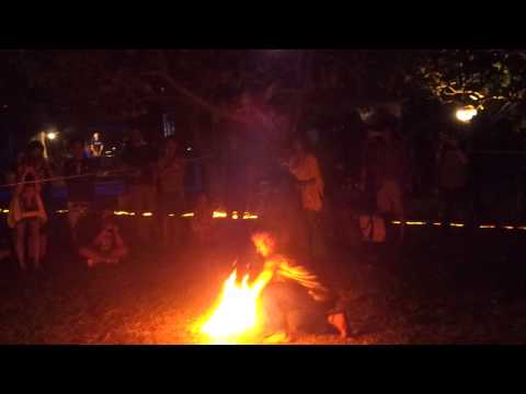 2012春吶火舞表演-8