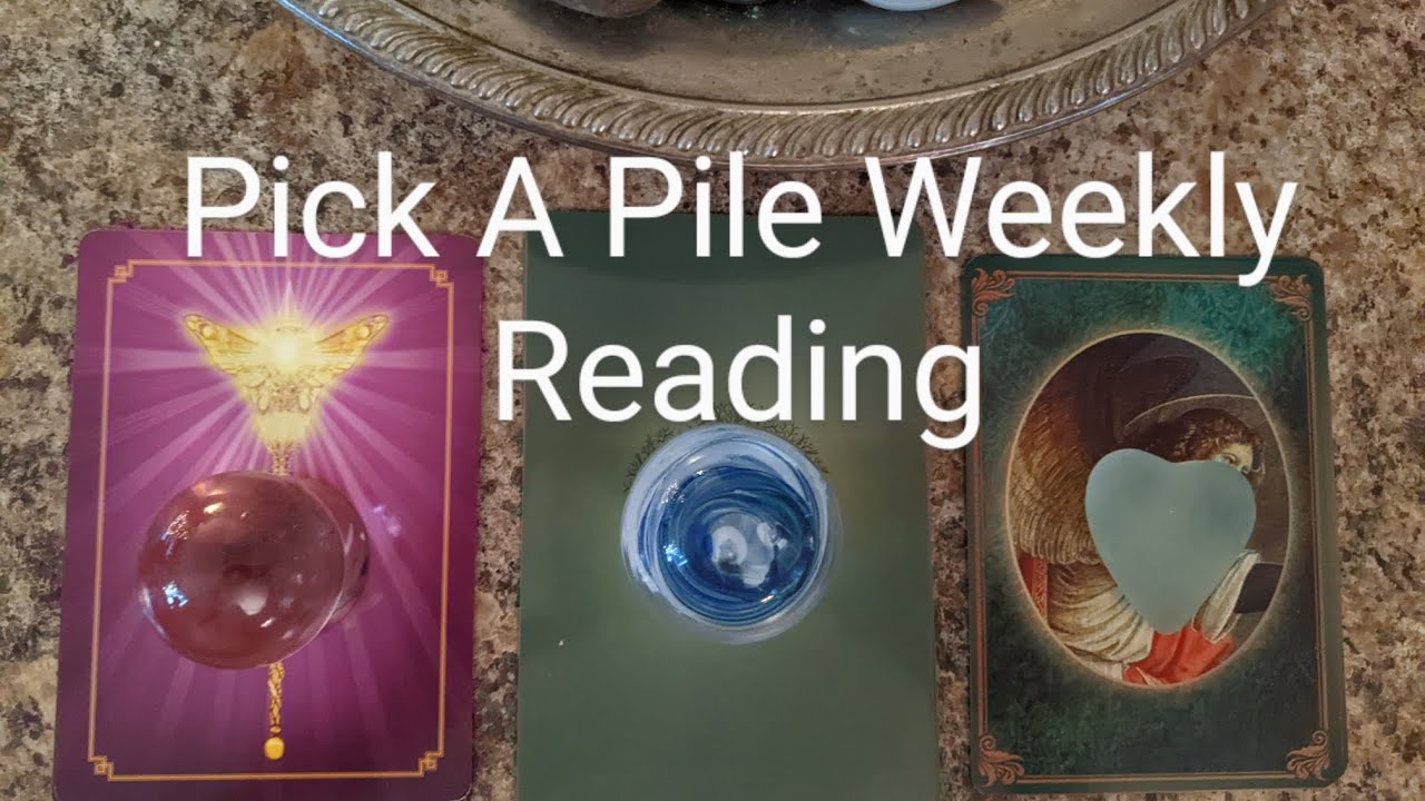 Picka Read Read Pick A Pile Weekly Reading #pickapile #weeklycardreading - YouTube