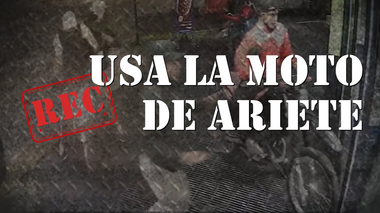 USA LA MOTO DE ARIETE- POLICÍA A LOS TIROS - ASALTO EXPRESS de la PICK UP - #REC