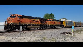 😎 Fast-Moving BNSF Autorack! 🔥💪 (High-Def!)