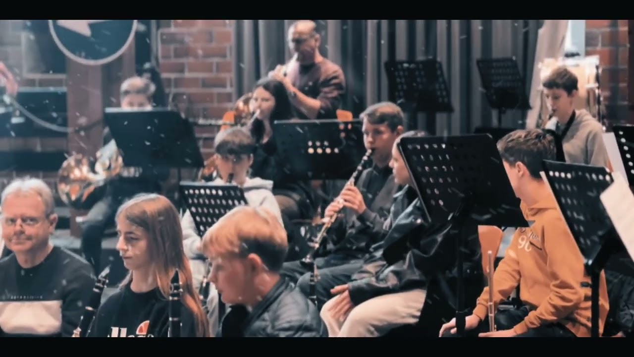 Weihnachts- und Pausenkonzert der Bläserklasse Jahrgangsstufe 8