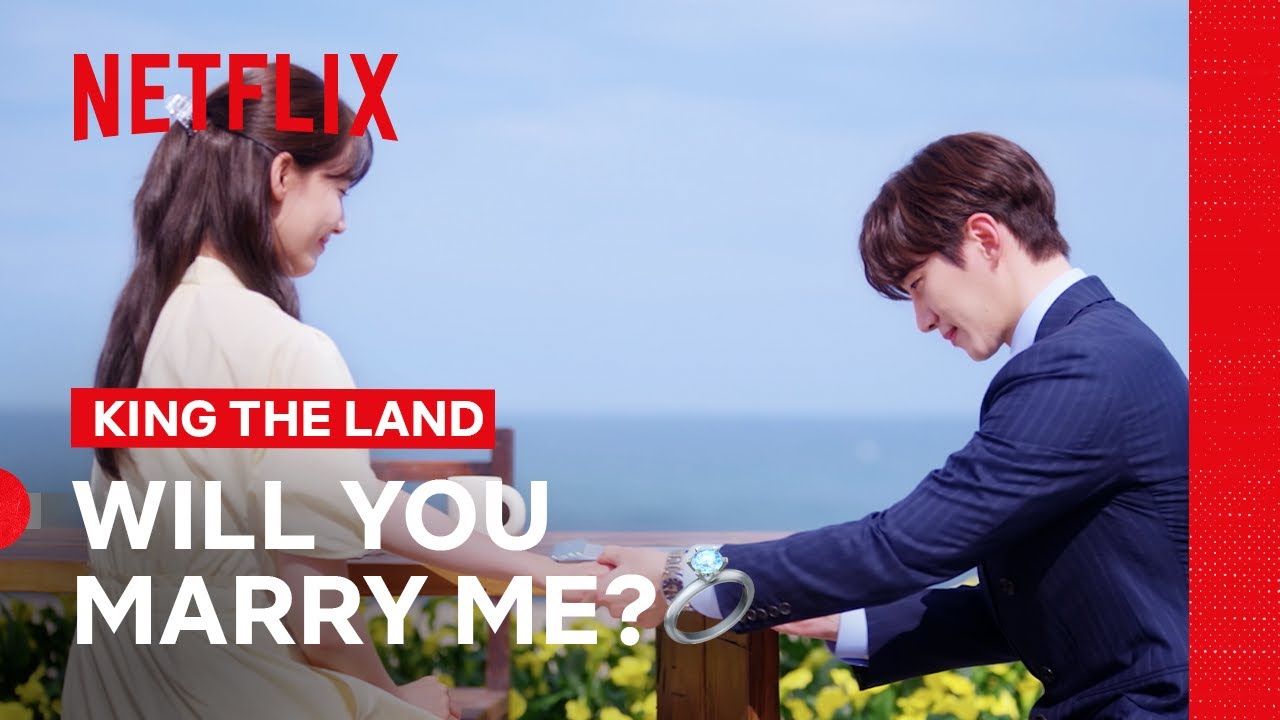 Junho Finally Proposes to Yoona 💍 | King The Land | Netflix Philippines