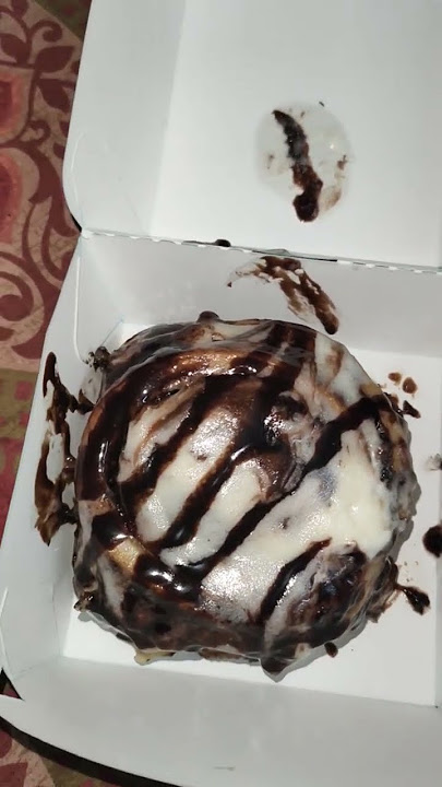 cinnamon rolls #trending #food #whatsinmyplate #viral #islamabad #shorts #dessert #sweet