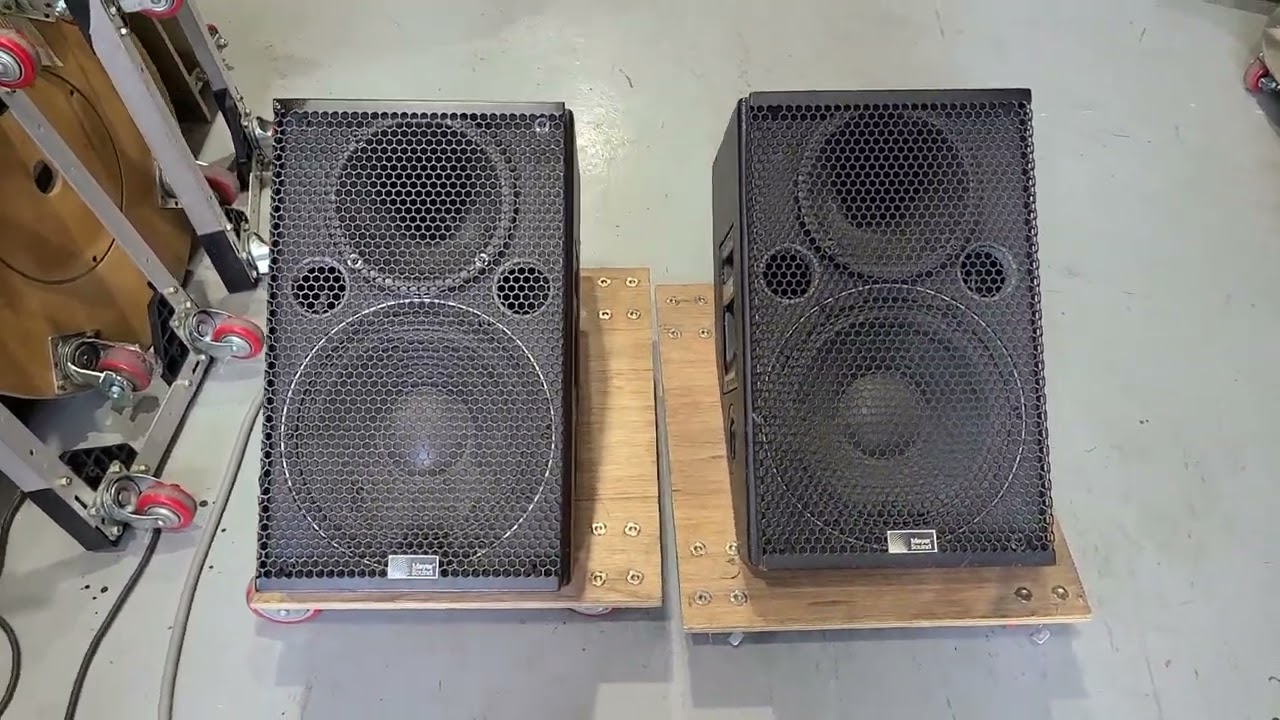 (MeyerSound)UM-1c & BGW3 메이어사운드 12인치 2웨이 스테이지모니터