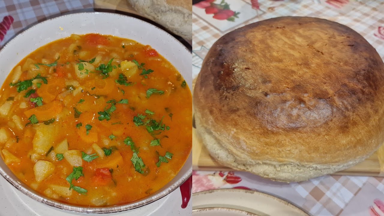 Mâncare de Cartofi Gustoasă și Pâine de Casă Proaspătă – Rețetă de Acasă