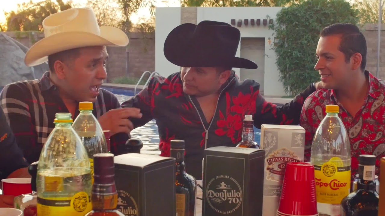 Смотреть «Mario "El Cachorro" Delgado - El R8 Ft. Los Cuates De Sinaloa & Banda Guasaveña (Vídeo Oficial)» на YouTube Смотреть «Mario "El Cachorro" Delgado - El R8 Ft. Los Cuates De Sinaloa & Banda Guasaveña (Vídeo Oficial)» на YouTube