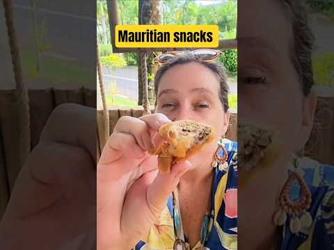 Mauritian snacks #mauritius #snacks #samosa