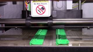 XYZprinting Da Vinci 1.0: Printing Side Covers (4x speed)