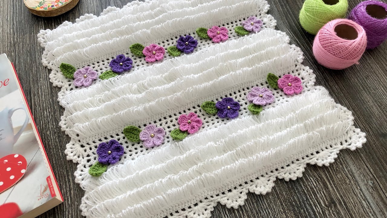 Çiçek Bahçesi Püsküllü Kare lif modeli