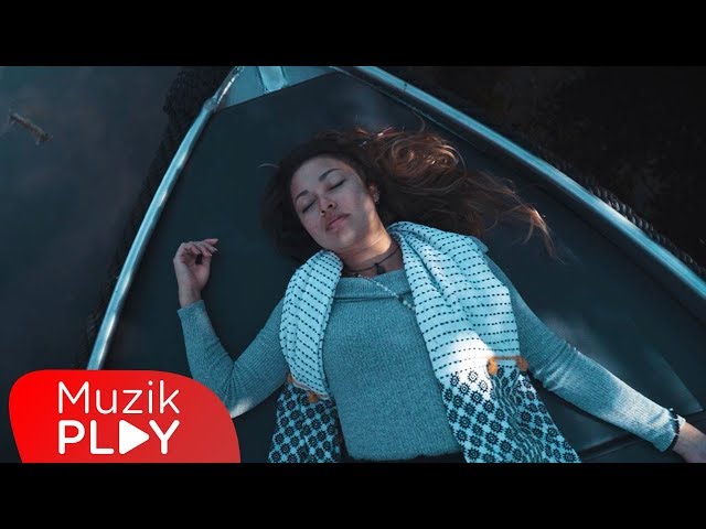gripin - Sor Bana Sor (Official Video)