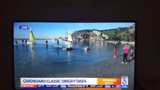 Channel 5 News anchor Wendy Burch falls on her ass! 😂