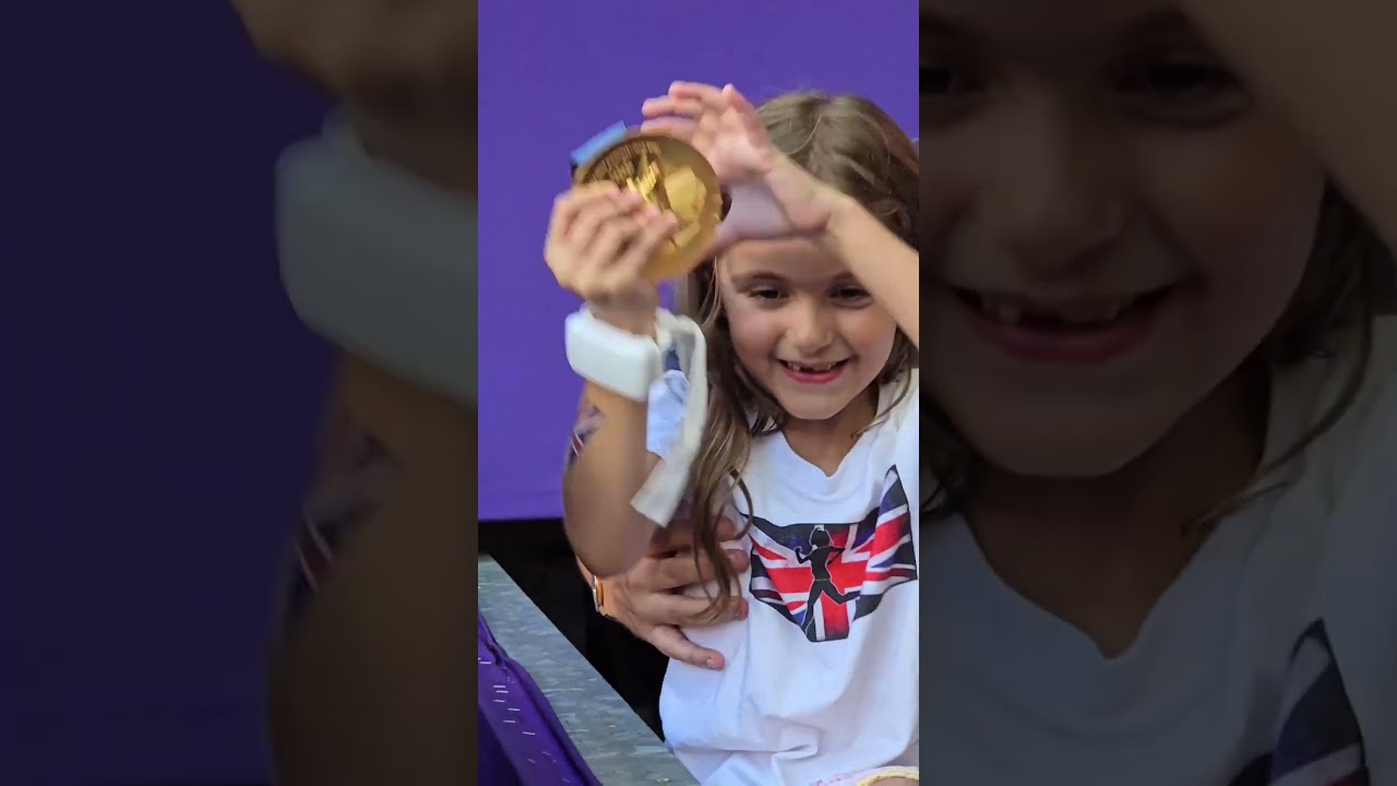 A moment they’ll both cherish forever. ❤️ 