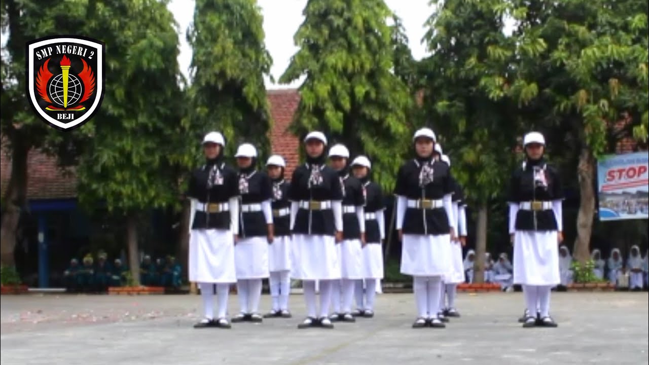 Bagian 4 ~ PENTAS SENI HUT SMPN 2 BEJI KE 25 ~ PENAMPILAN TIM PASKIBRAKA SMPN 2 BEJI