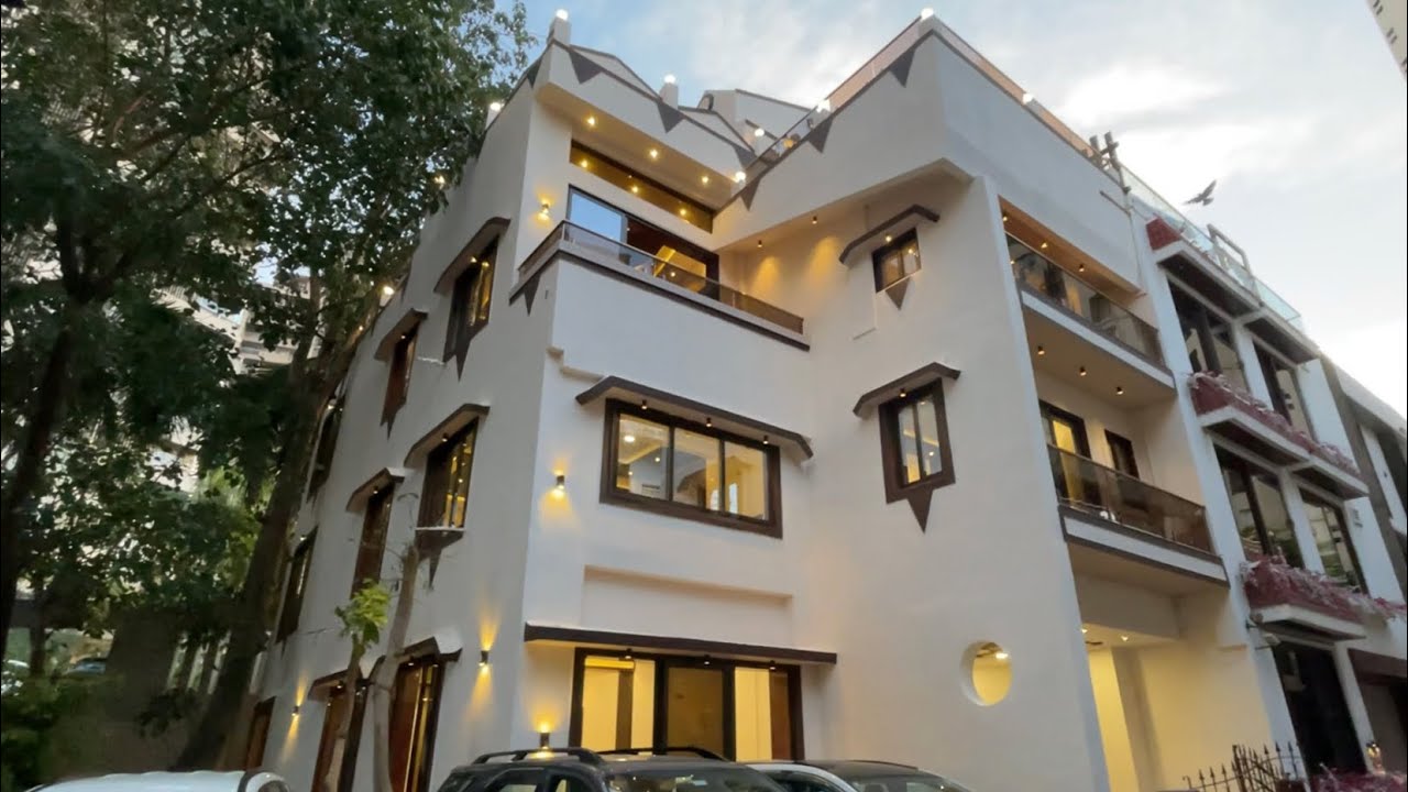 Lokhandwala Brand New 5Bhk Bungalow for sale & rent.