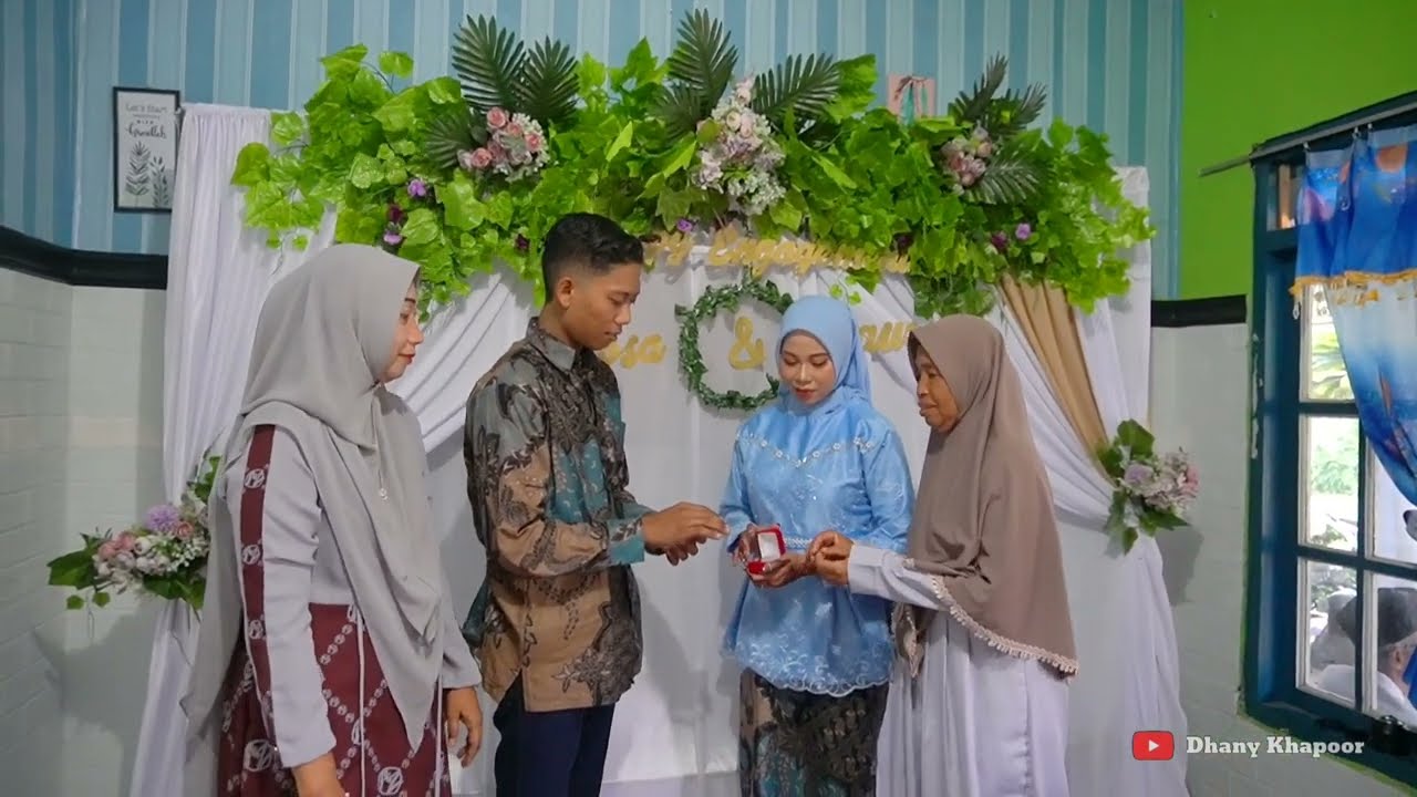 Menuju Halal, Proses Tukar Cincin Tunangan