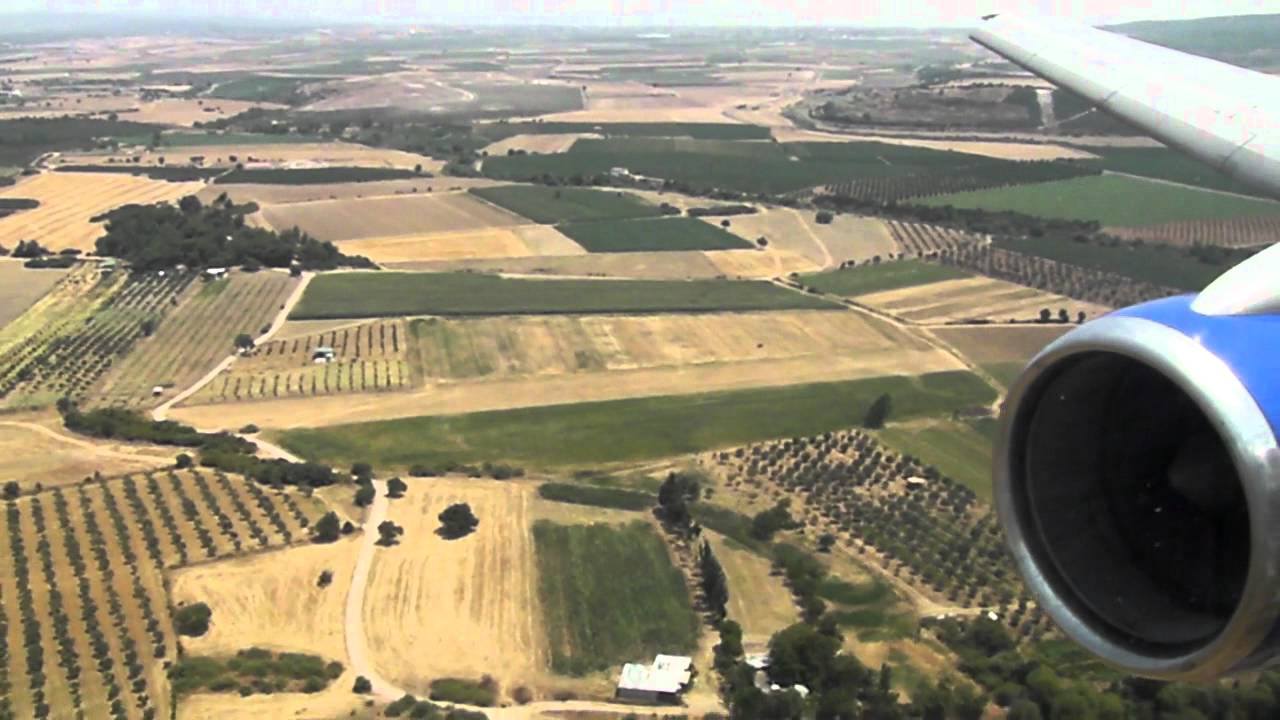 Thomas cook 757 200 landing at izmir Adnan Menderes Airport turkey - YouTube