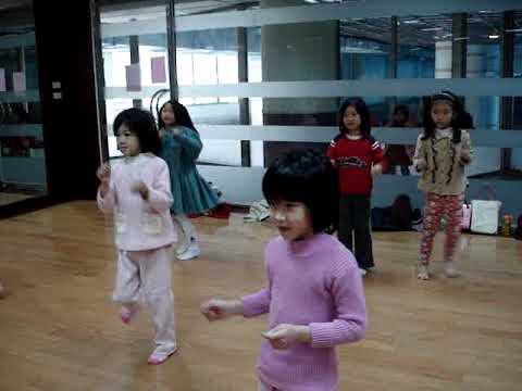 2007(96).12.16舞動天使佳音排練(愷寶貝)~愛玩聖誕夜~百年教會~百年大鎮舞蹈教室