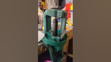 How to set up your decapping/resizing die #themilkweedman #resizingdie #308 #decappingdie #reloading