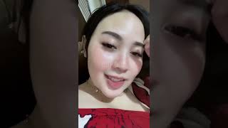 Ochi is getting more and more cool in her live TikTok dress