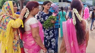 Sasu-Maa Ko Pahnaya Maine South Indian Style Me Gajara..Aaj Gaye Hum Sivanchalam...