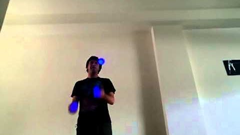 101 Juggling Tricks Tutorial 27 Thrill of the chase