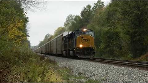 CSX SD70MAC #4718 Extremely Loud K5LA Leads Auto Combo Intermodal - Paris Ohio Oct 2017