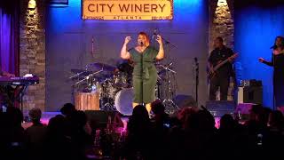 Famous Anita Wilson – Speechless [LIVE at City Winery ATL] Profile
