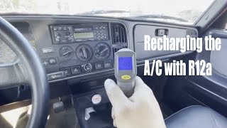 Saab 900 SPG | Recharging the A/C with R12a