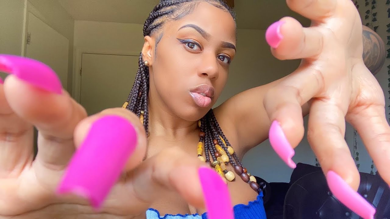 ASMR | Scratching Something Out Of Your Eye (Camera Tapping & Inaudible Whispers)