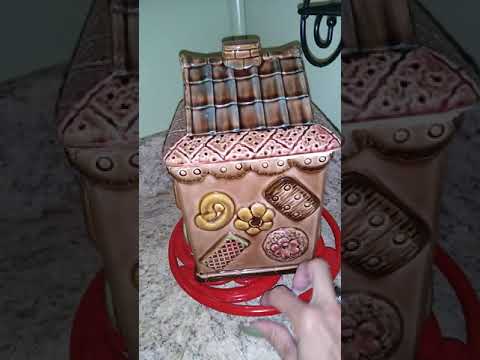 ASMR/ Tapping around my Friends Baking Kitchen 🎂 ( No Talking ) LoFi