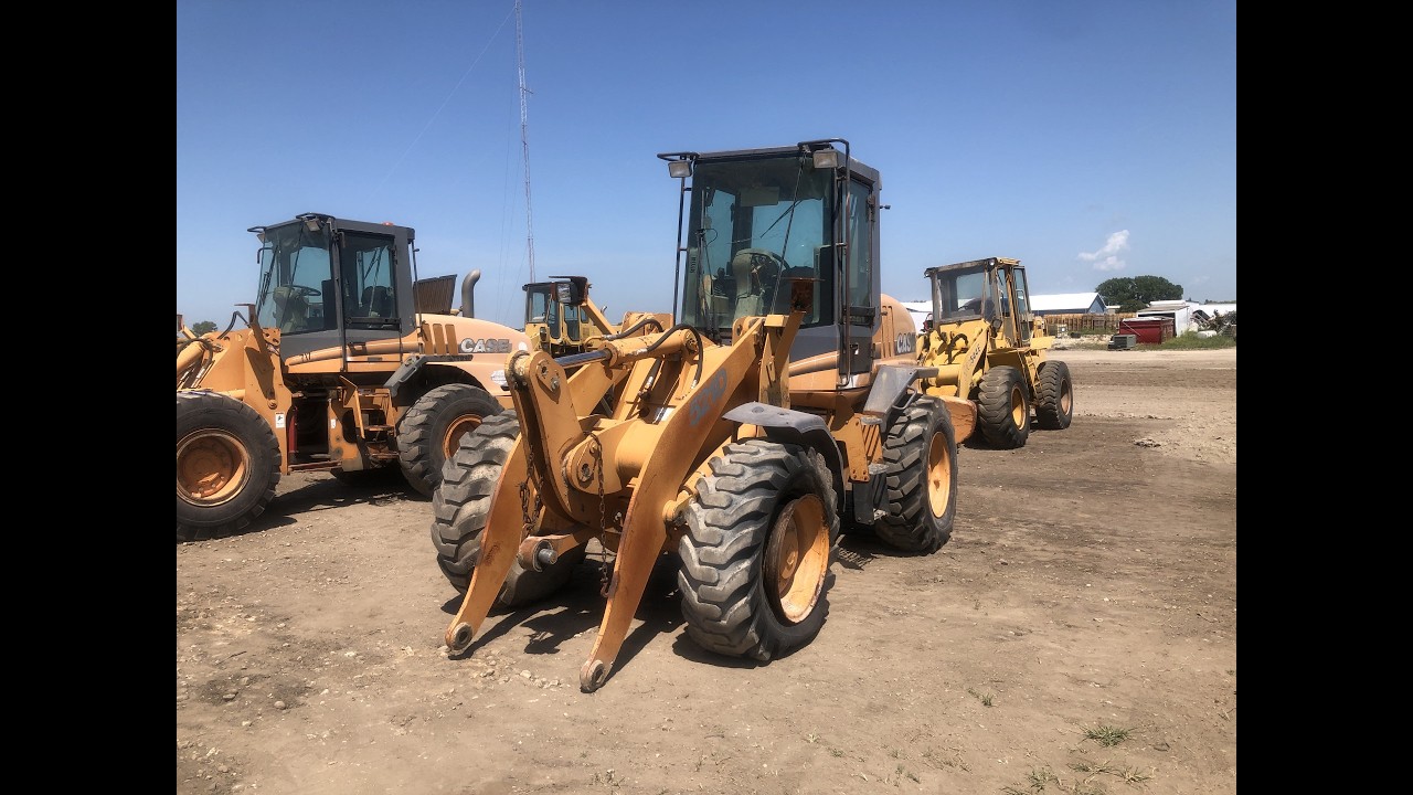 2004 Case 521D - Equipment Parts Unit 04RE282