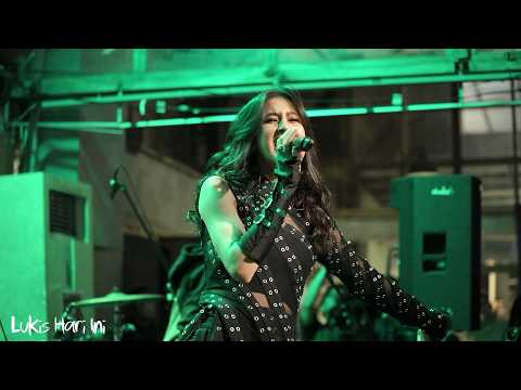 KeisyaLevronka PaintingTodayLivefromrombakShowcase MV IDUV72600200