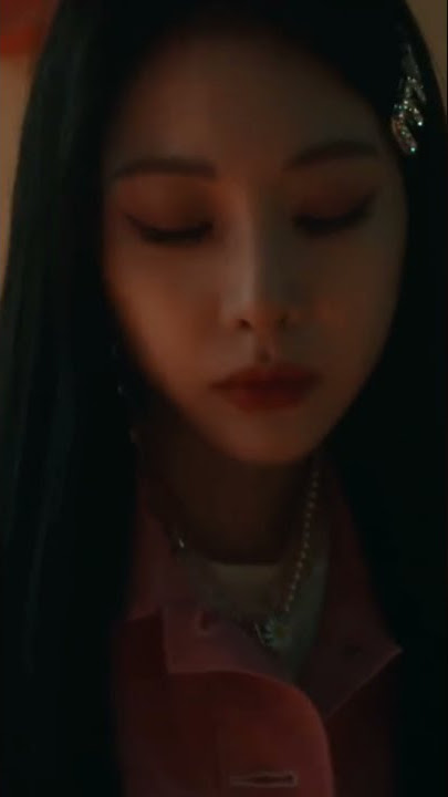 Brave Girls appear in beautiful reformed Hanboks to receive an award at 'Hanbok Culture Week 2021'