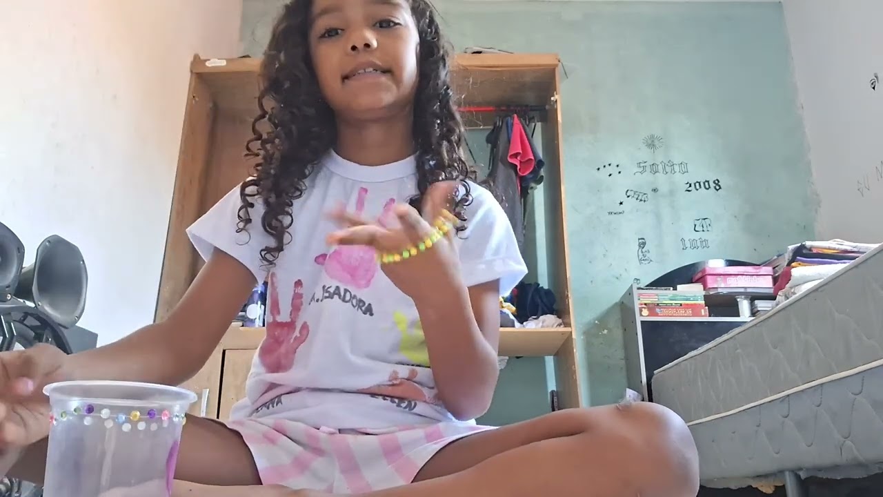 MOSTRANDO MINHAS PULSEIRAS 