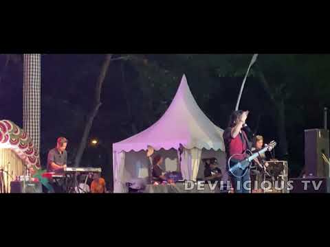 Kla project - Meniti Hutan Cemara