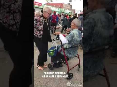 Lagu Sikacang Koro(karo),Dansa Kakek Nenek Joget