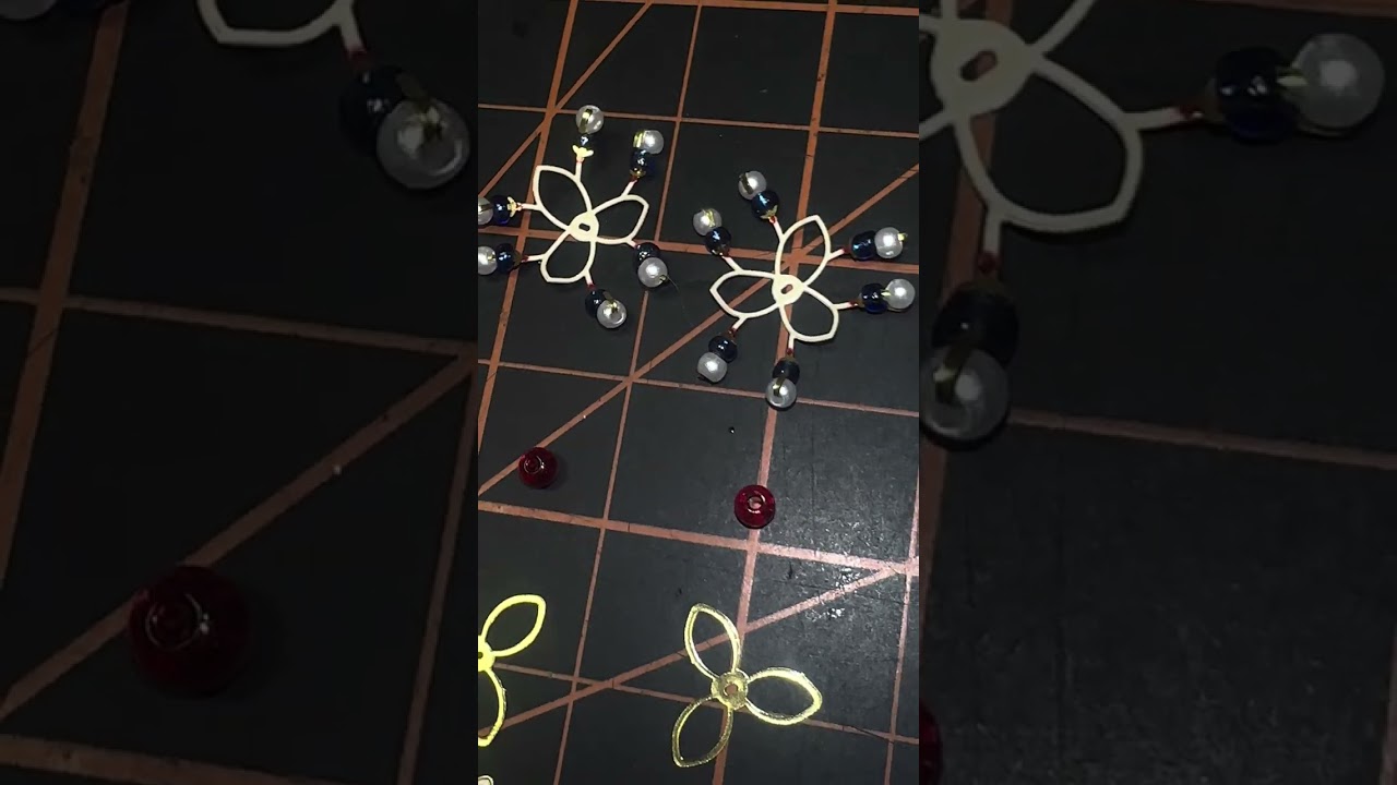 Mu “Phoenix crown” Back side