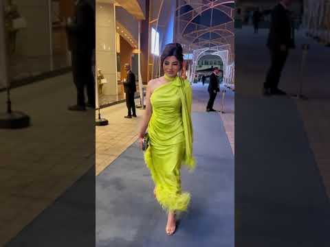 منال المعتصم في حفل مهرجان الهلال الذهبي