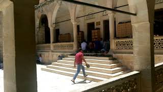 Şanlıurfa Balıklı Öğle Ezanı Urfayı Geziyorum