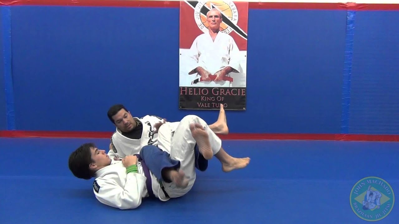 Simple Flying Scissors Takedown Legbar Combo YouTube